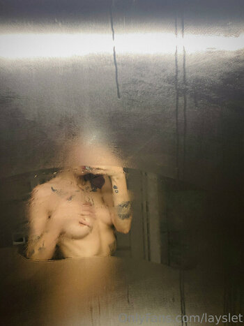 layslet Nude Leaks Photo 15