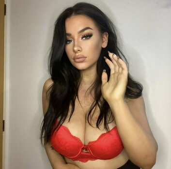 Leah X / https: / leah_x_official Nude Leaks OnlyFans Photo 7
