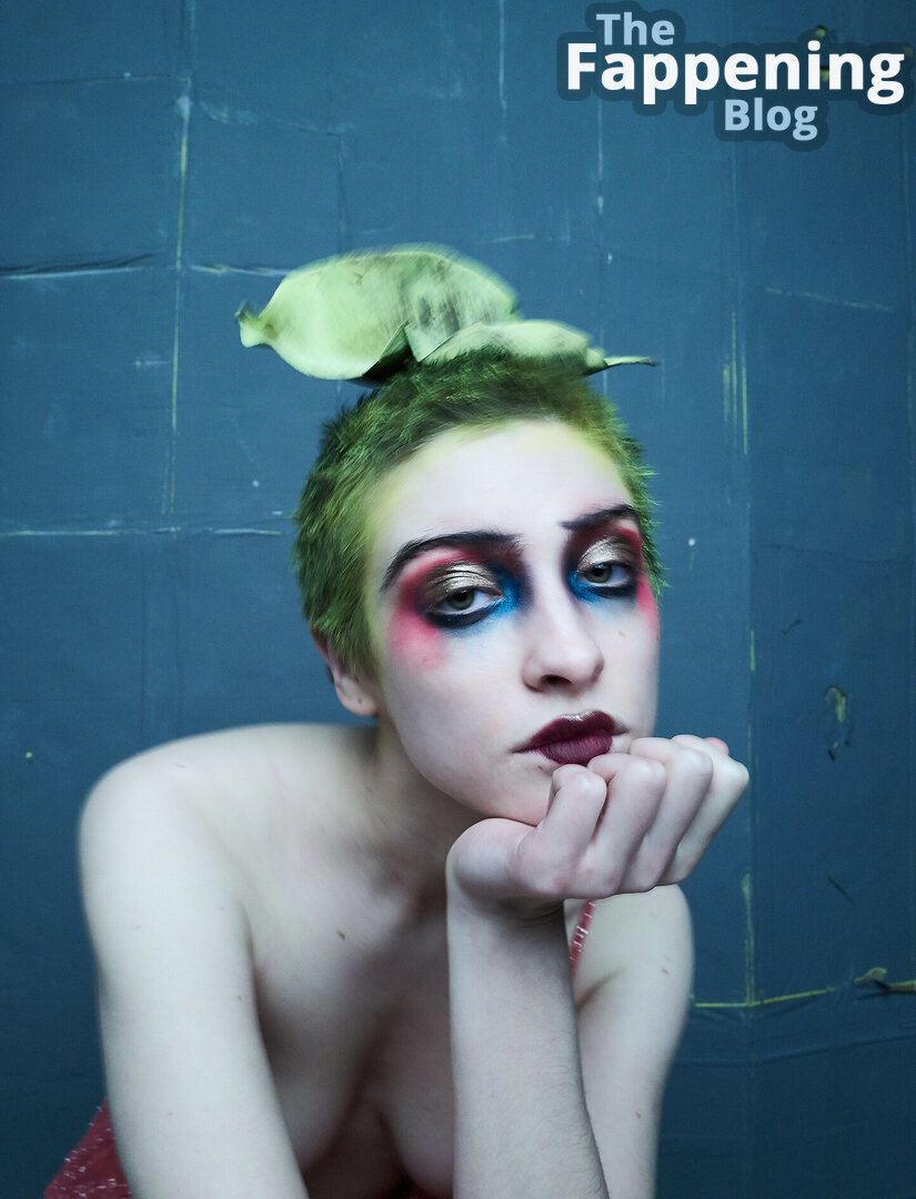 Her captivating gaze