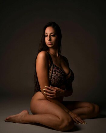 Letizia Ceresa / lucre_photos Nude Leaks Photo 28