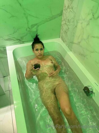 Lia Ponce / liaponce / poncelia Nude Leaks OnlyFans Photo 39
