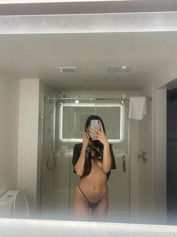 Lil Asian Princess / temptresstay Nude Leaks OnlyFans Photo 33
