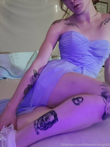 lil.red.rae666 Nude Leaks Photo 25