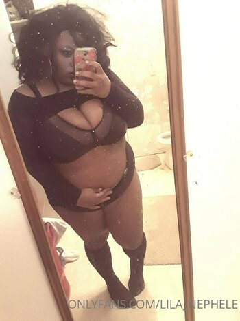 lila_nephele Nude Leaks Photo 16