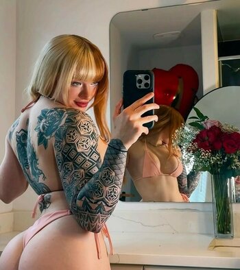 lilac_lexx / Xinia_official / lilac_lyricx Nude Leaks OnlyFans Photo 17