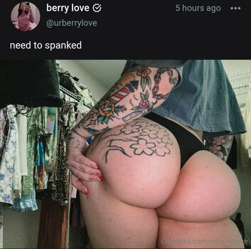 lilcannolii / cl0sure / urberrylove Nude Leaks OnlyFans Photo 1