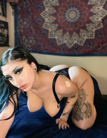 Lilith Black / lilith_baby_ / pain_is_my_domain Nude Leaks OnlyFans Photo 30
