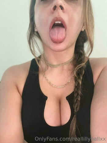 Lilly Hall / XxRealLillyhall / lilly.hall / reallillyhallxx Nude Leaks OnlyFans Photo 9