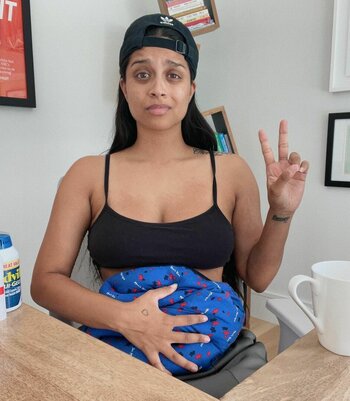 Lilly Singh / lilly Nude Leaks Photo 121