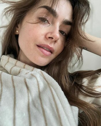 Lily Collins / lily_collins / lilyjcollins Nude Leaks OnlyFans Photo 1276