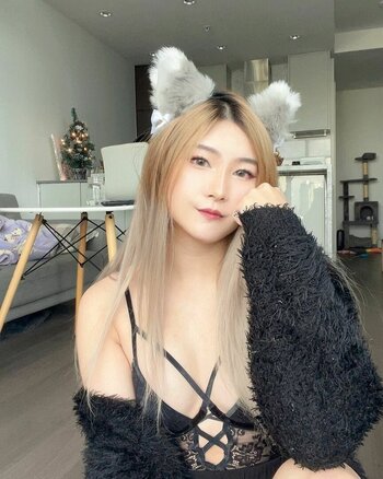 lily275 / lilyy275 Nude Leaks Photo 21