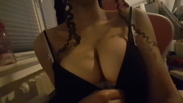 lilybun_18 / lilyd_18 / lilyfaes Nude Leaks OnlyFans Photo 7