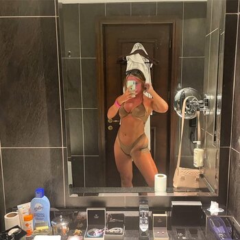 Lindsey Mckechnie Nude Leaks Photo 8