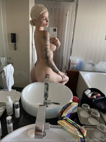 Liza Vdovina / liza_vdovina_fan / lizavdovina1 Nude Leaks OnlyFans Photo 6
