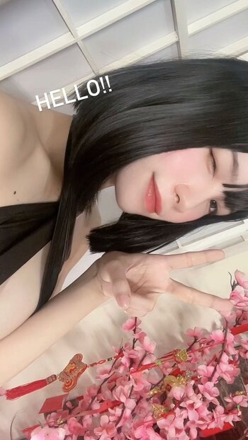Lolaaasaur / animewifey_ / animewifey__ / louprival Nude Leaks OnlyFans Photo 3