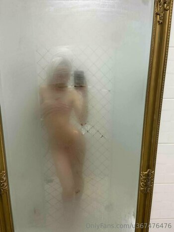 lolalouren Nude Leaks Photo 6