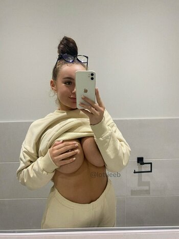 lottieeb / Charlotte Louise Essex / charlotteelouise_ / https: Nude Leaks OnlyFans Photo 7