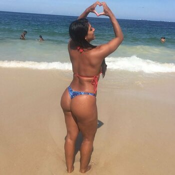 Luana Lopes / luana_lopes_lara / luanaloopess / morena maravilhosa Nude Leaks OnlyFans Photo 12