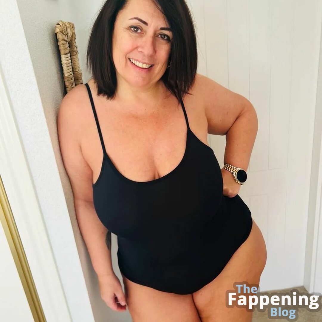 Lucy May / lucy_may_009 / lucy_mayfans Nude Leaks OnlyFans Photo 28 |  #TheFappening