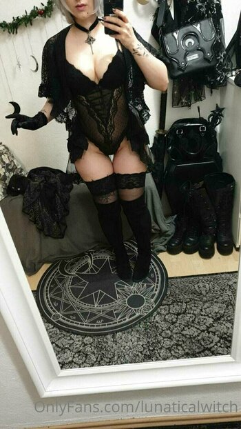 Lunatical Witch / lunaticalwitch Nude Leaks OnlyFans Photo 27