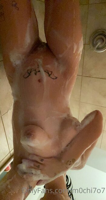 m0chi7o7 / inan_707 Nude Leaks OnlyFans Photo 1