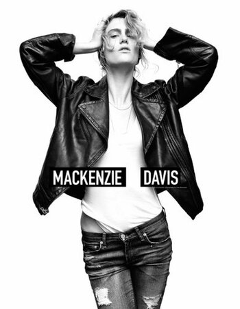 Mackenzie Davis / carolinedavis / tmackenziedavis Nude Leaks OnlyFans Photo 90