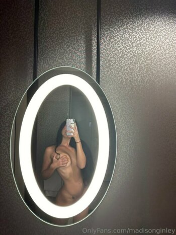 madisonginley Nude Leaks OnlyFans Photo 8