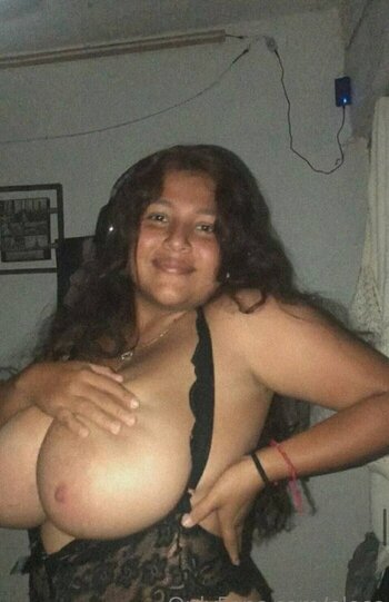 MalaSA / https: / malasaaa / soyalondras Nude Leaks OnlyFans Photo 37
