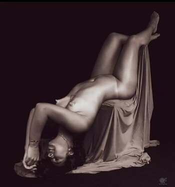 Malu Bastos / maalubastos Nude Leaks Photo 18