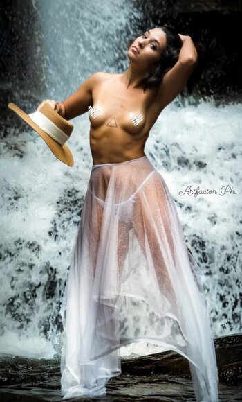 Malu Bastos / maalubastos Nude Leaks Photo 21