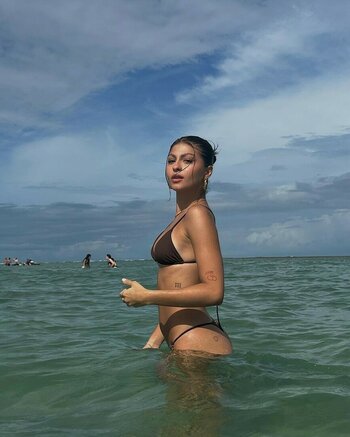 Malu Camargo / malufca Nude Leaks Photo 21