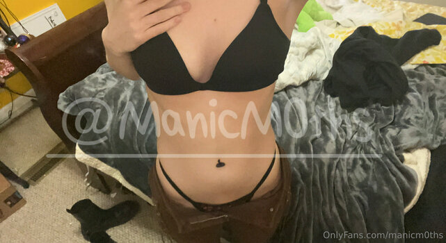 manicm0ths Nude Leaks Photo 27