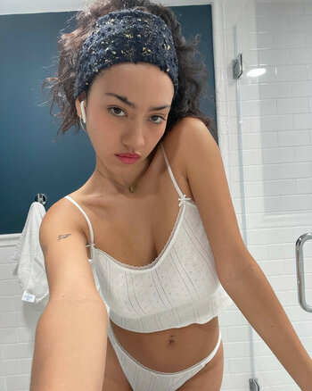 Maria Fernanda / fernanditatoledx / mariafernandanyc Nude Leaks OnlyFans Photo 27