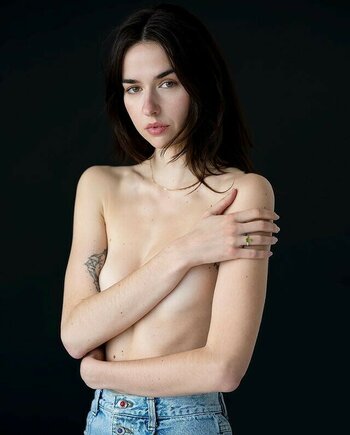 Marie Boitte / Flotoy Nude Leaks Photo 13