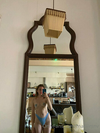 mariiirsnv Nude Leaks Photo 7