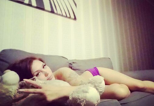 Marina Burnashova / east_maryam Nude Leaks Photo 15