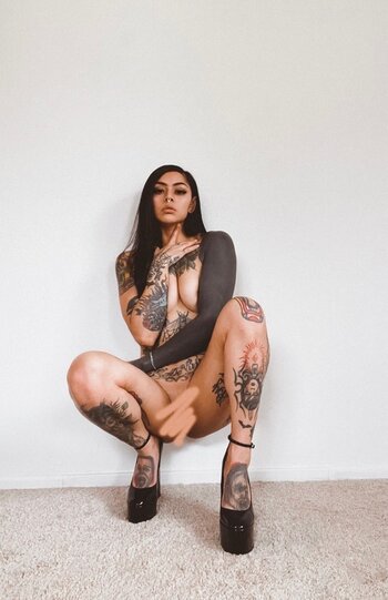 meganinked / Thiccany / thiccanyspears Nude Leaks OnlyFans Photo 22