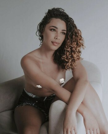 Meninas Paranaguá / natally_oliveira02 Nude Leaks Photo 14