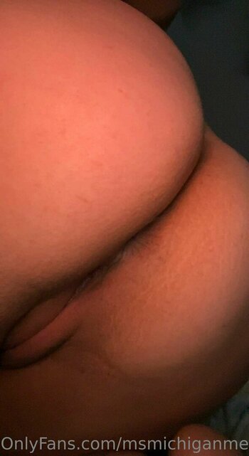MichiganMelons / melamelons / michiganmel0ns / msmichiganmelons Nude Leaks OnlyFans Photo 7