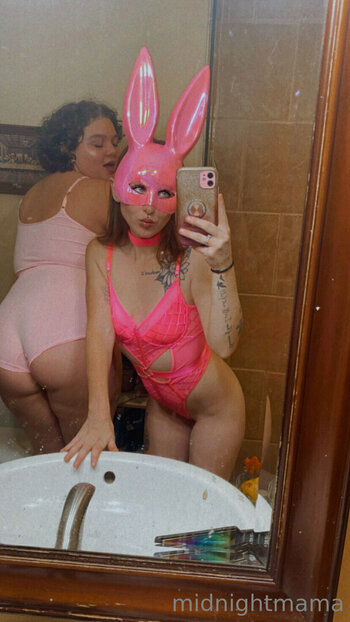 midnightmamafree Nude Leaks Photo 2