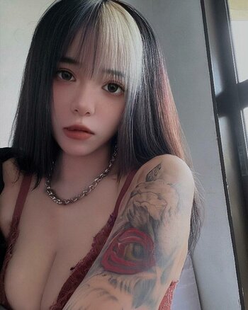 mikoqiqi_ / miqibabyvip Nude Leaks OnlyFans Photo 9