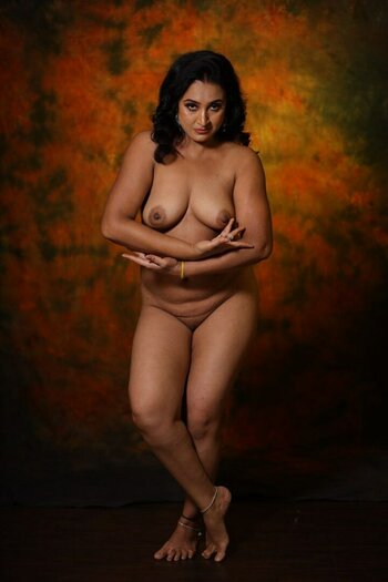 Mili Debnath Nude / milidebnath9 Nude Leaks Photo 13