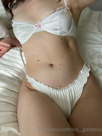 Milla Rose / itsmilarose / sol__goddess Nude Leaks OnlyFans Photo 24