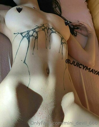 mini_devil_666 / Flov_Princess / freetheeministalli Nude Leaks OnlyFans Photo 27