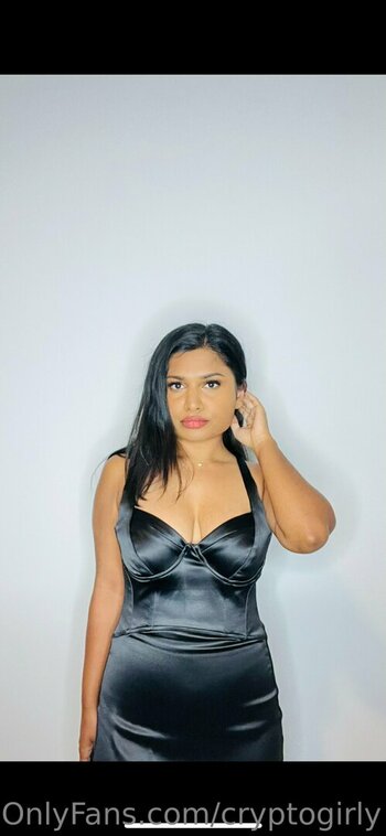Miss Patel / Cryptogirly Nude Leaks OnlyFans Photo 18