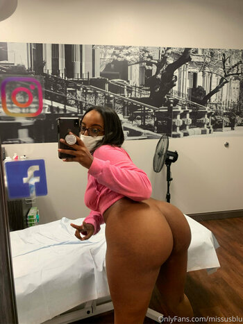 missusblu / Juicy Butt Queen / woochiewobbler Nude Leaks OnlyFans Photo 18