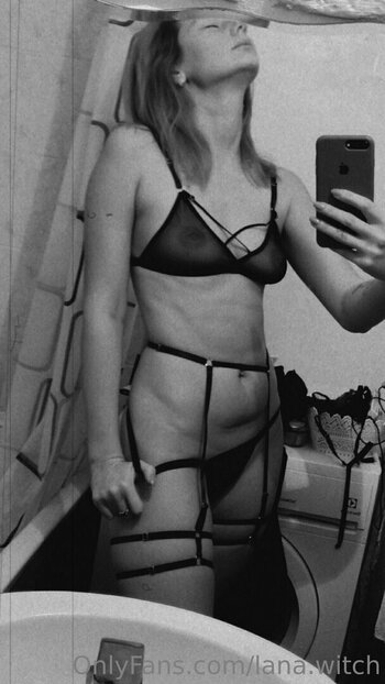 Mistress Lana / lana.sonce / lana.witch / svitlo_temne Nude Leaks OnlyFans Photo 3