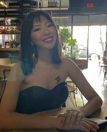 Moe Kihen / Mingalabae / Missmomok / https: / moestrokes Nude Leaks OnlyFans Photo 19