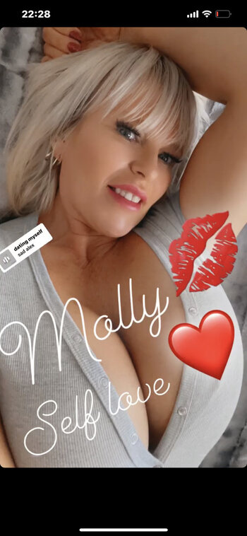 mollyjfoxx / just_smile_withme_xx Nude Leaks OnlyFans Photo 83
