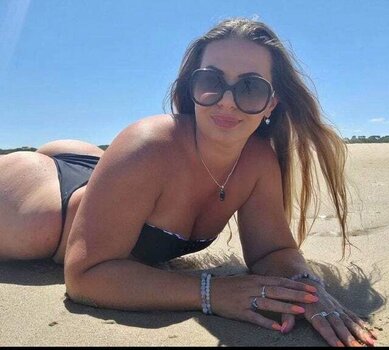 Monique De Dios / dizzy_fitness Nude Leaks Photo 5